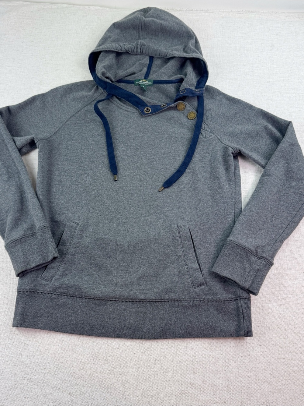 Lauren Ralph‎ Lauren women's M long sleeve Hooded Pullover sweatshirt in gray